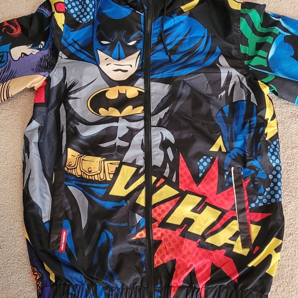 Members Only Batman Men's Windbreaker Sz S Hooded Jacket Graphic Full-Zip NWT - Picture 3 of 16